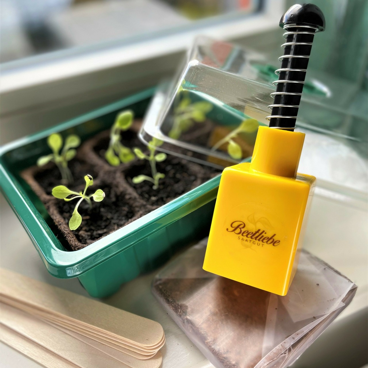 Anzuchtschalen Set & Erdtopfpresse [Kunststoff]